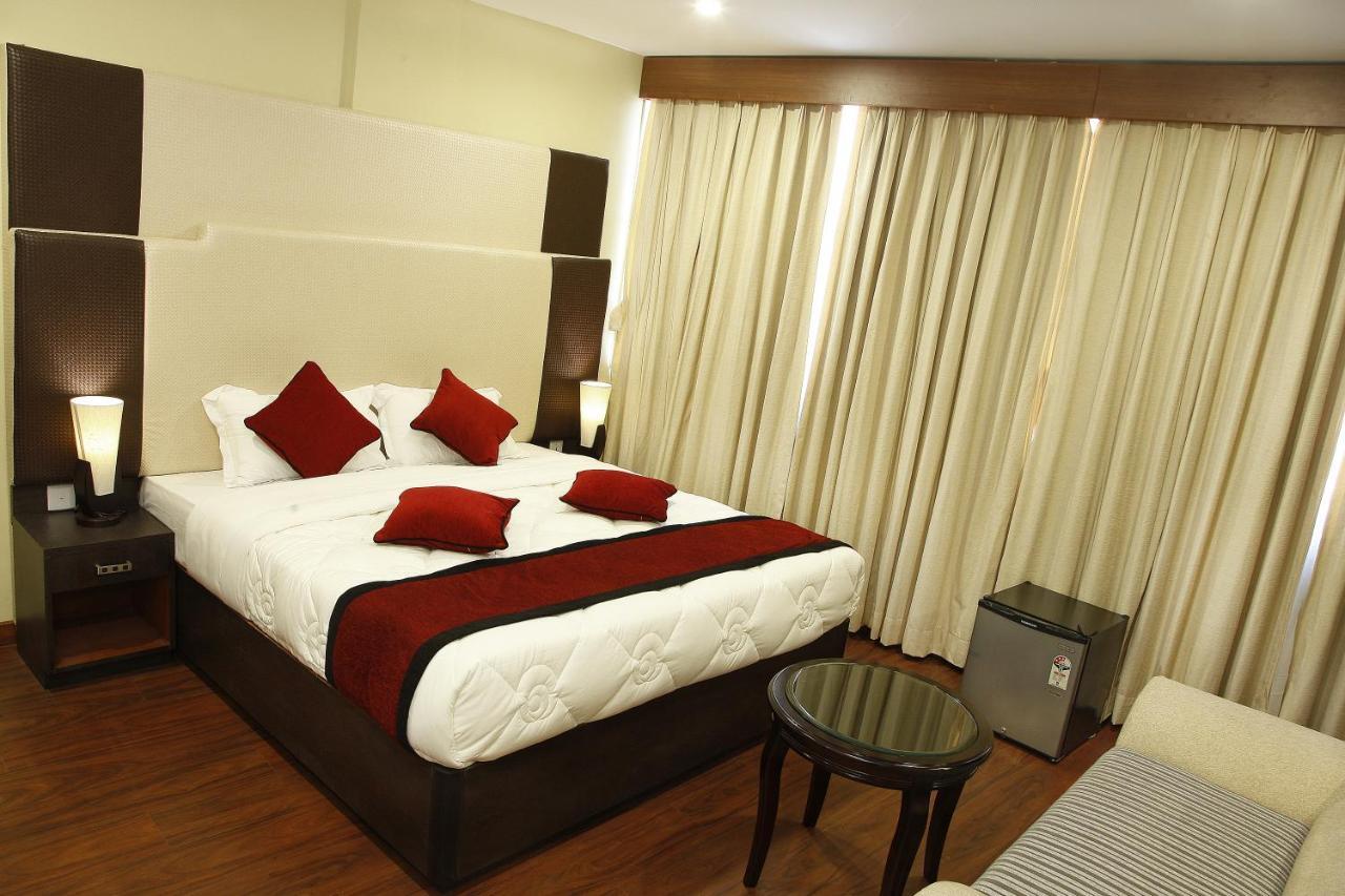 Hotel Meridian Suite Kathmandu Phòng bức ảnh